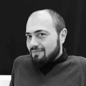 Nikos Draganoudis